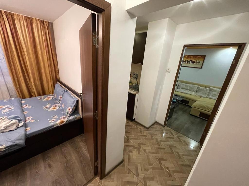 Bucuresti Comfort Apartment ภายนอก รูปภาพ